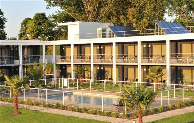Hotel Eden Park Pau Est, Avec Piscine エクステリア 写真